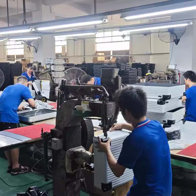 Top Công Ty Sản Xuất Vali Uy Tín, Được Tin Tưởng Nhất 6 Công ty Trung Nguyên