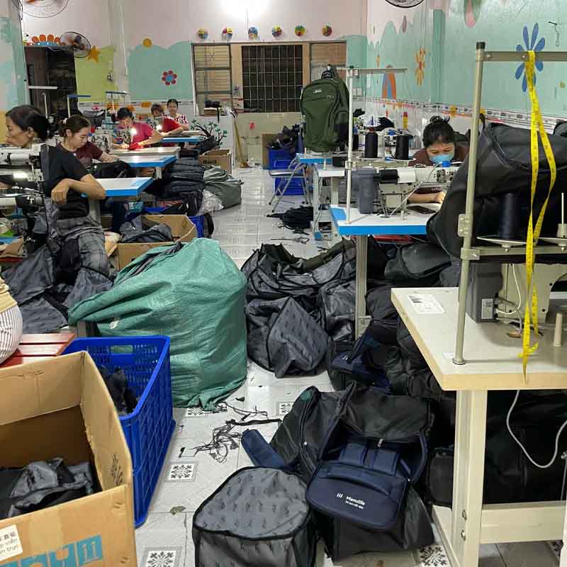 Lý do nên chọn Trung Nguyên – Xưởng may túi du lịch uy tín