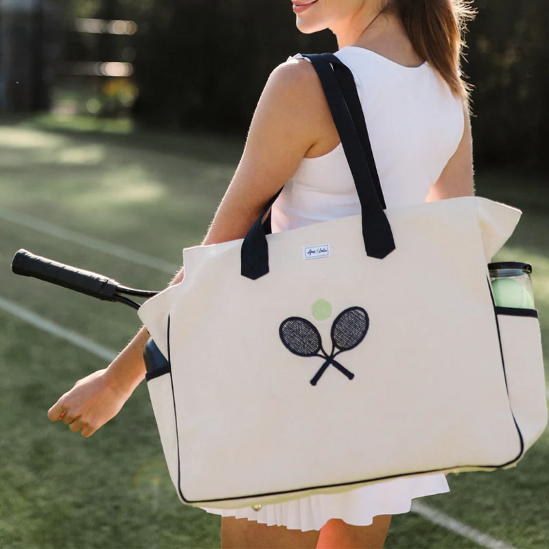 Gia Công Balo Tennis Chất Lượng Cao, Đáp Ứng Mọi Nhu Cầu 2 Những yếu tố quan trọng khi chọn balo tennis