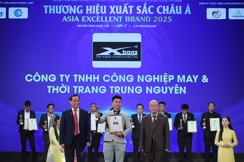 Vì sao bạn nên chọn may balo, túi xách tại Trung Nguyên