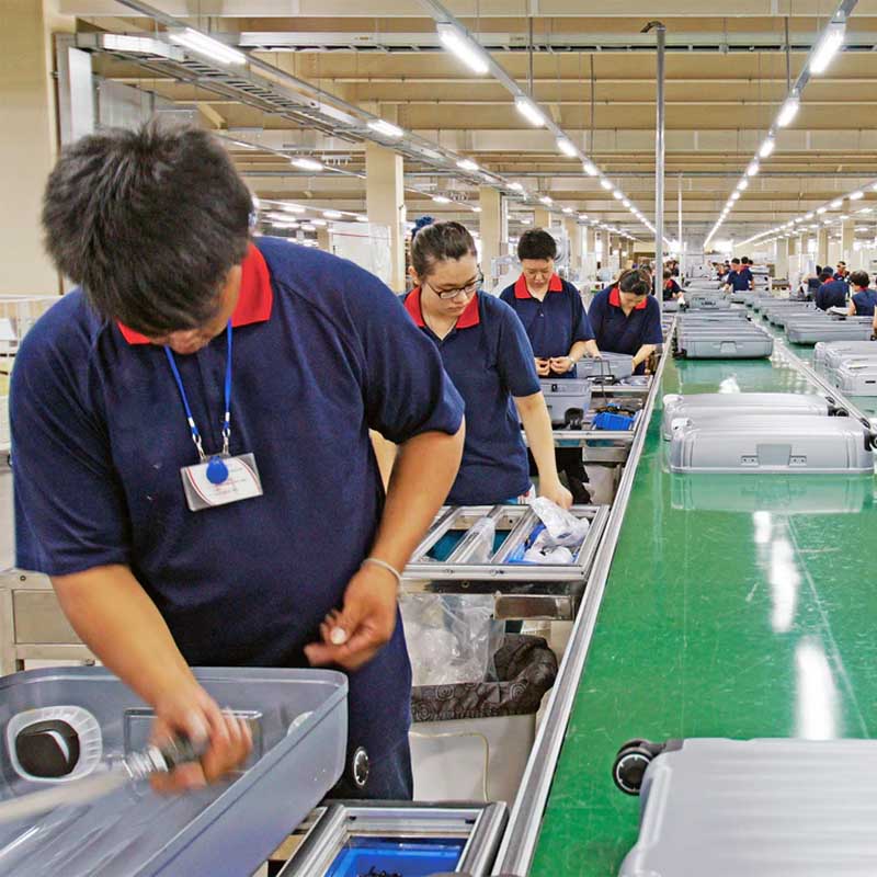 Xưởng Vali Ở Biên Hòa Uy Tín Chất Lượng - Trung Nguyên 6 Vì sao doanh nghiệp nên chọn Trung Nguyên để sản xuất vali