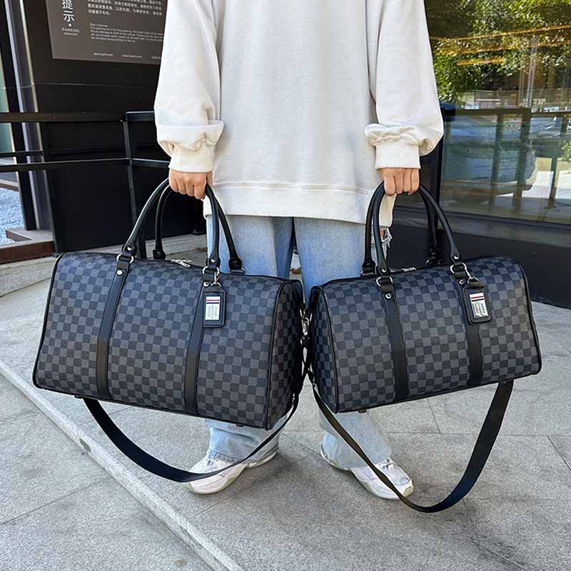 Túi du lịch xách tay gọn nhẹ, tiện lợi cho mọi chuyến đi 5 Túi du lịch xách tay – Giải pháp hành lý gọn nhẹ cho chuyến đi ngắn