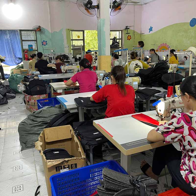 Túi đựng vợt cầu lông cho tập luyện và thi đấu 8 Xưởng may Trung Nguyên – Địa chỉ may túi đựng vợt cầu lông chất lượng, giá tốt